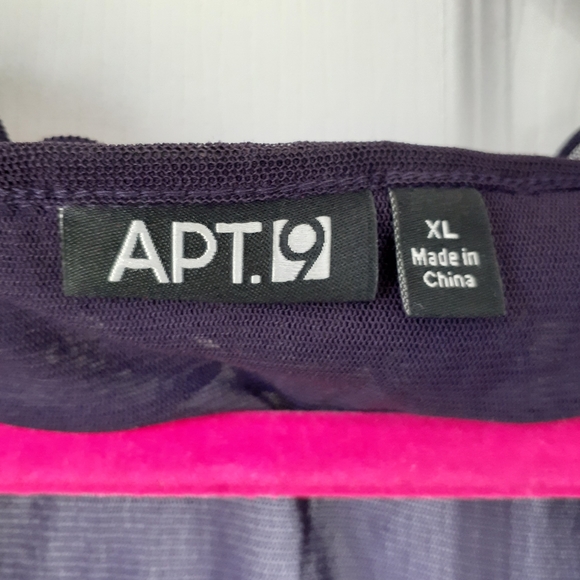 Dress Top - Picture 2 of 3